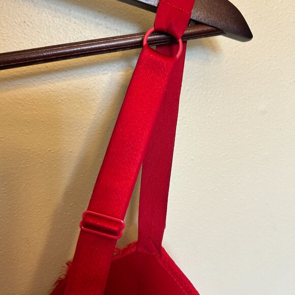 Victoria's Secret Women Very Sexy Push Up Bra Padded Underwire Red 34D Lace - Picture 15 of 16